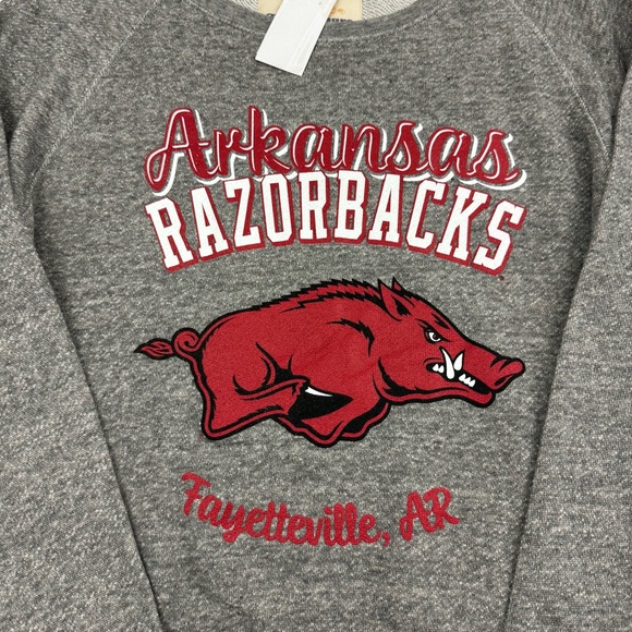 Arkansas Razorbacks Three Square Gray Sweatshirt Graphic Logo - Picture 2 of 5
